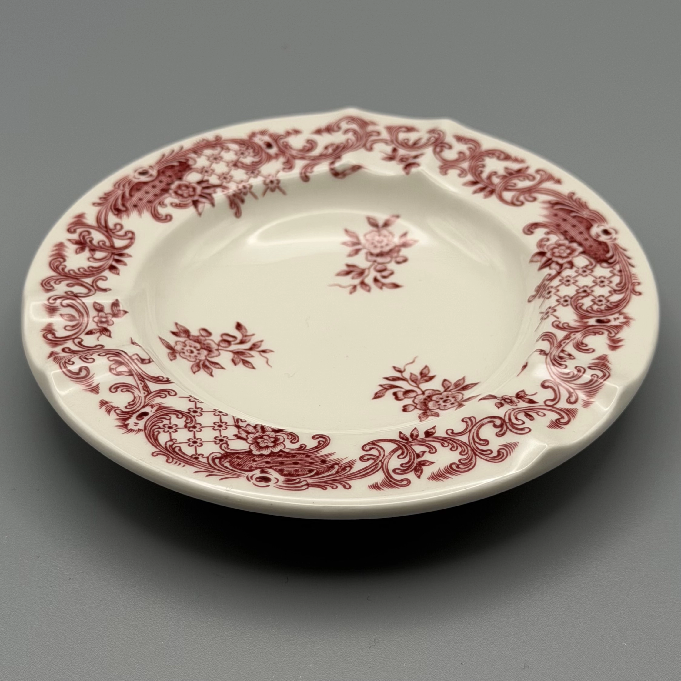 Пепельница Виллерой и Бох Валерия Пепельница Виллерой и Бох Валерия