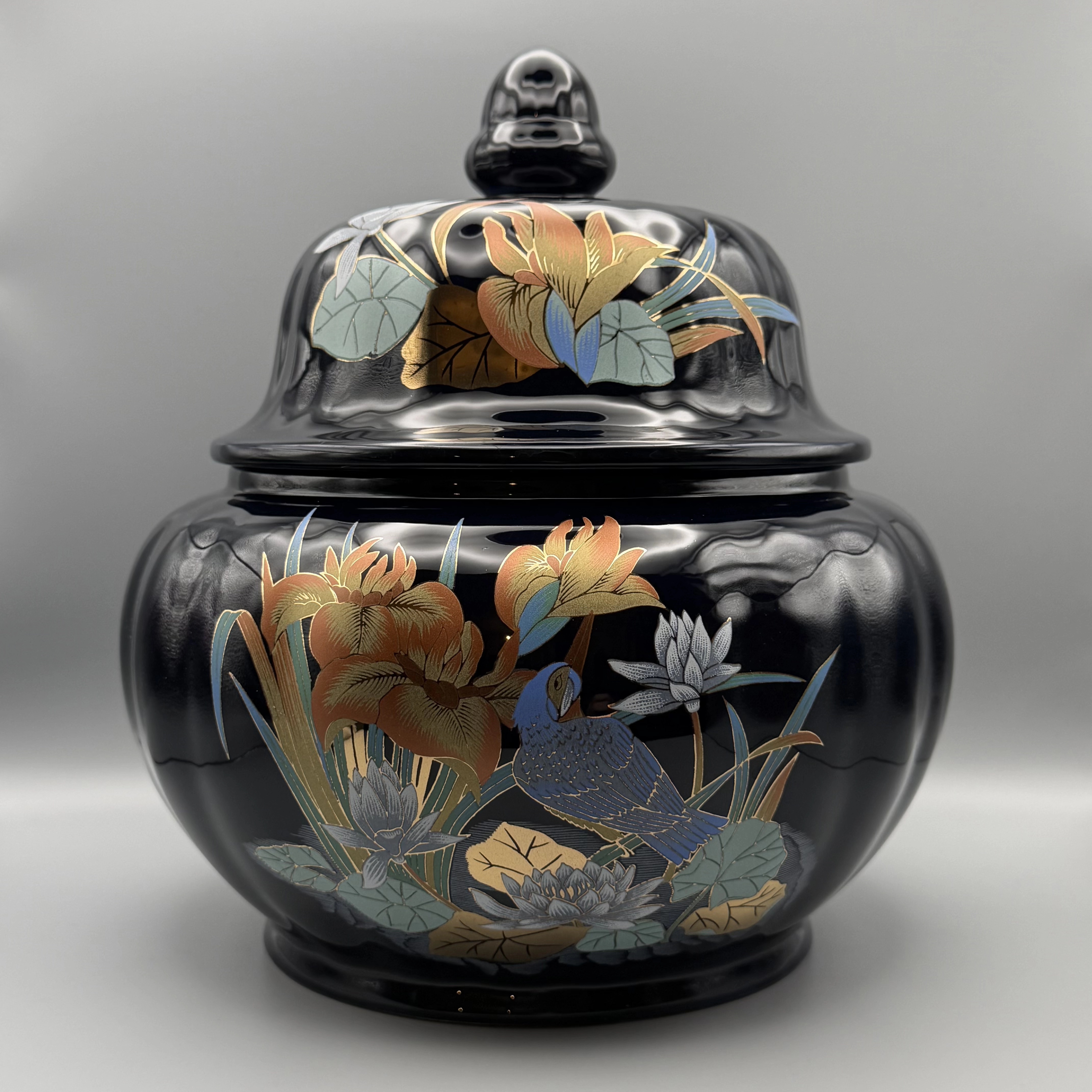 Итальянская имбирная ваза в форме тыквы Итальянская имбирная ваза в форме тыквы