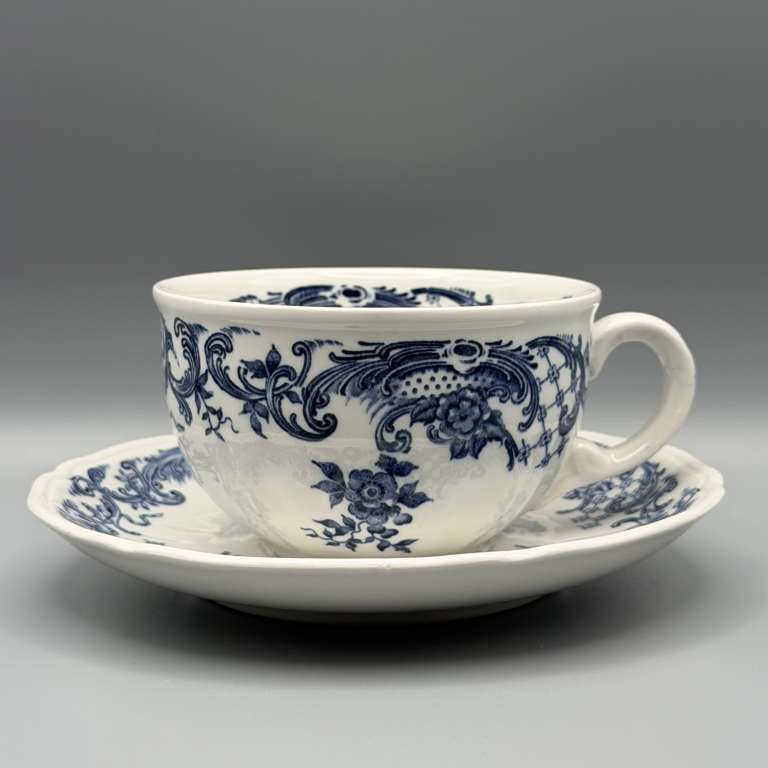 Чайная пара Виллерой и Бох Валерия Чайная пара Виллерой и Бох Валерия