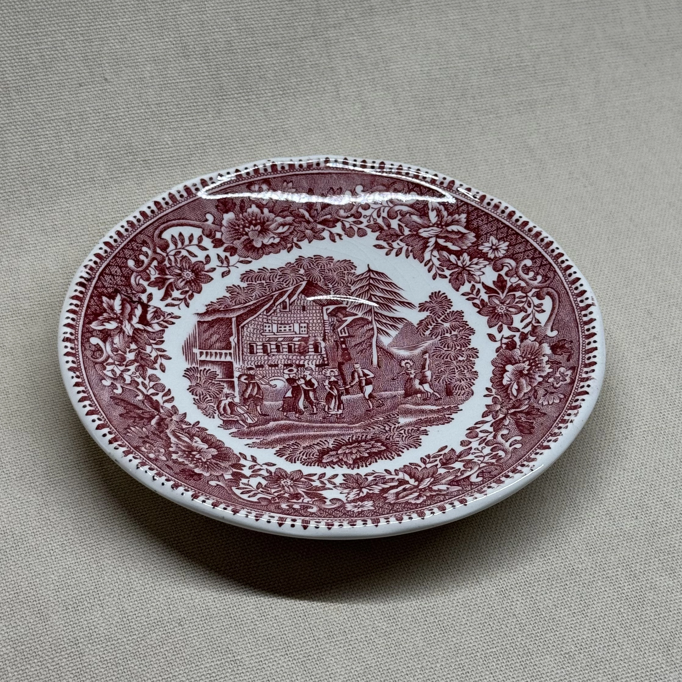 Блюдце Enoch Wedgwood Avon Cottage